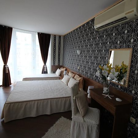 Hotel Eden Sveti Vlas Dış mekan fotoğraf