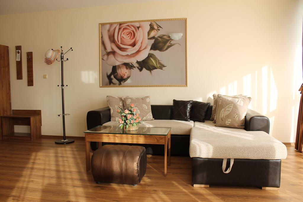 Hotel Eden Sveti Vlas Dış mekan fotoğraf