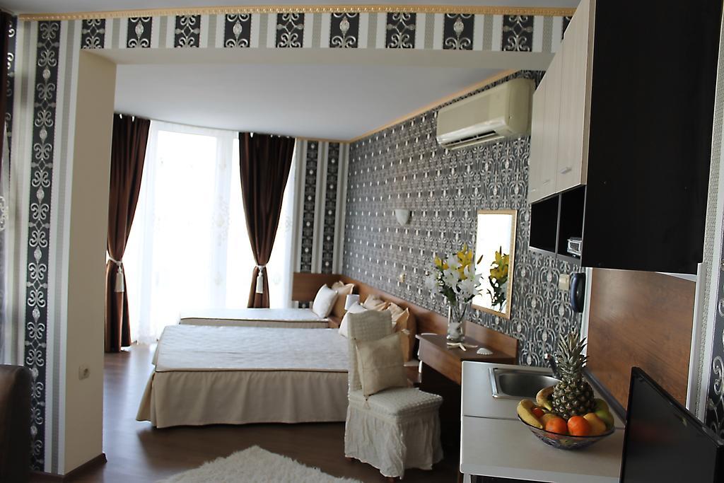 Hotel Eden Sveti Vlas Dış mekan fotoğraf