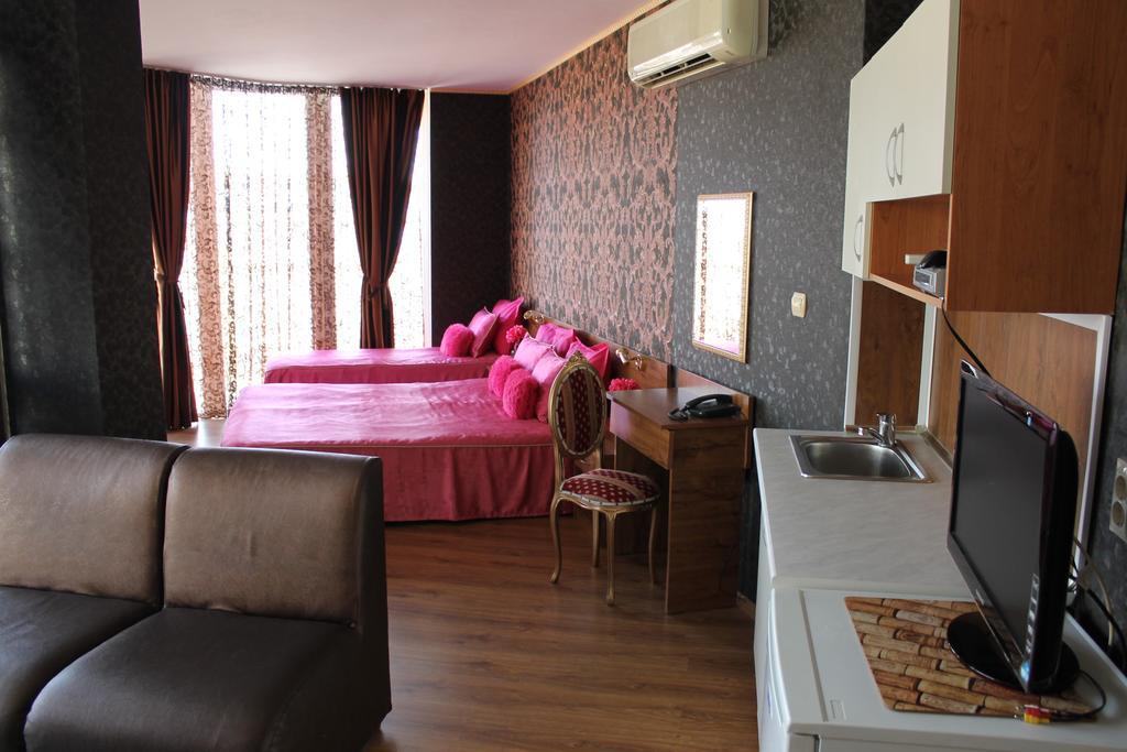 Hotel Eden Sveti Vlas Dış mekan fotoğraf