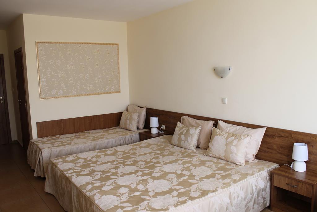 Hotel Eden Sveti Vlas Dış mekan fotoğraf