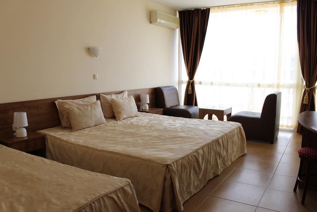 Hotel Eden Sveti Vlas Dış mekan fotoğraf