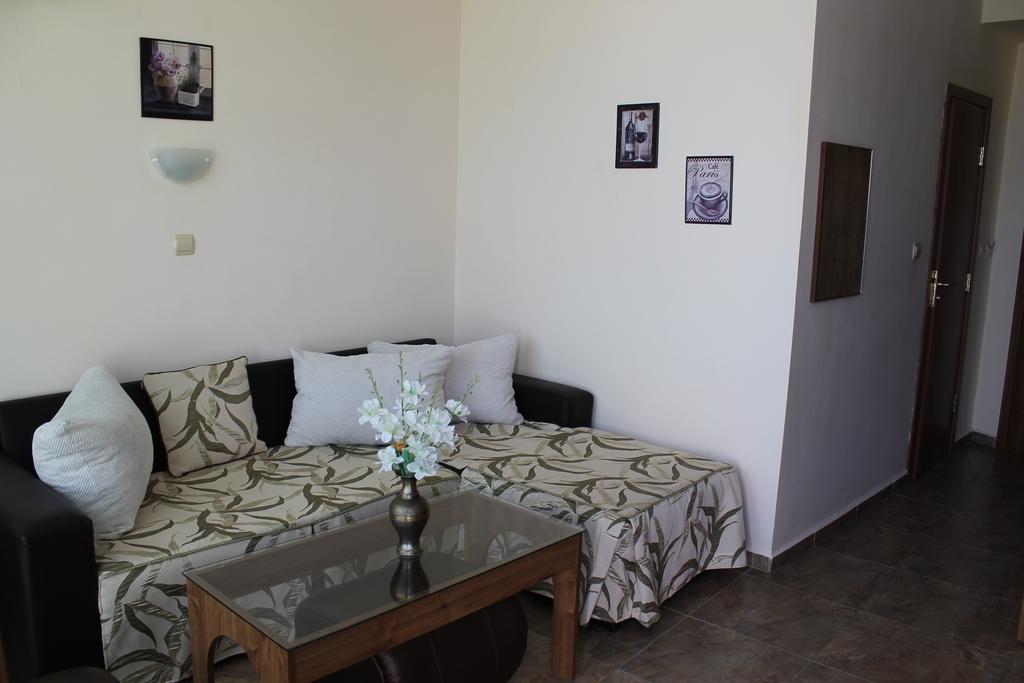 Hotel Eden Sveti Vlas Dış mekan fotoğraf