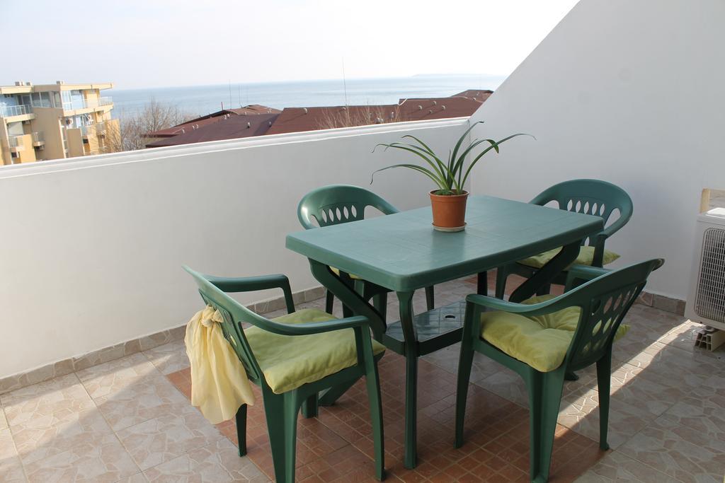 Hotel Eden Sveti Vlas Dış mekan fotoğraf