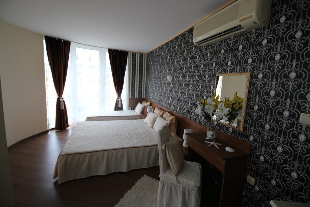 Hotel Eden Sveti Vlas Dış mekan fotoğraf