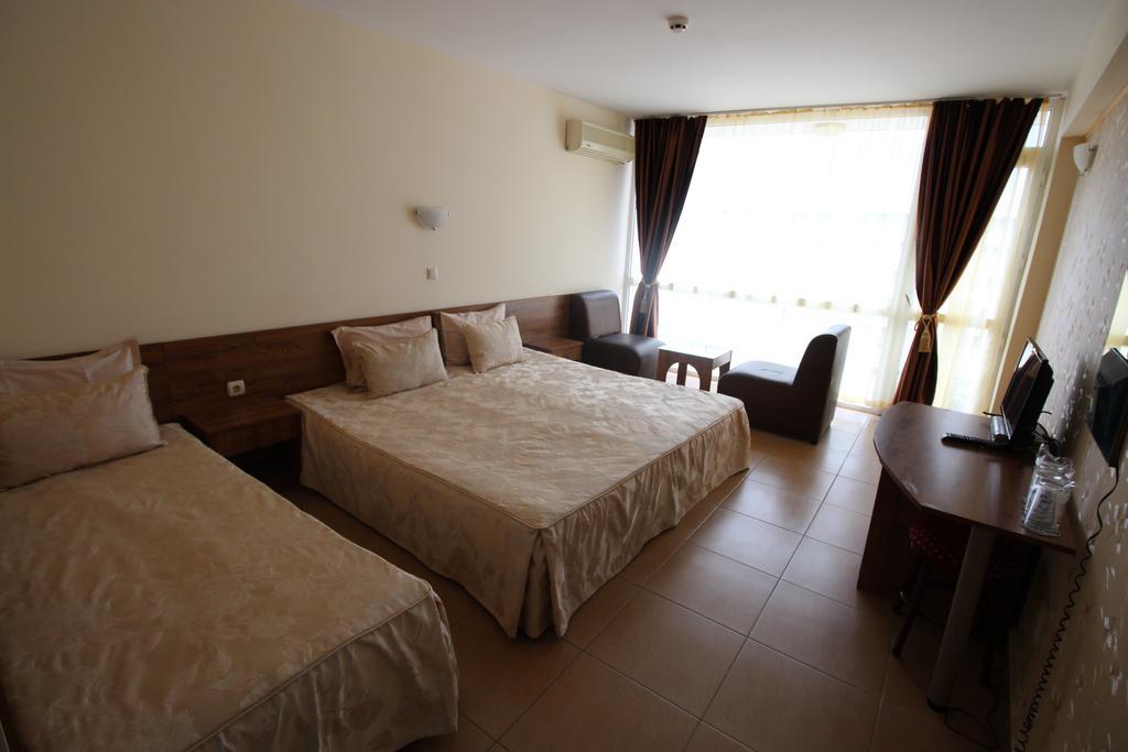 Hotel Eden Sveti Vlas Dış mekan fotoğraf