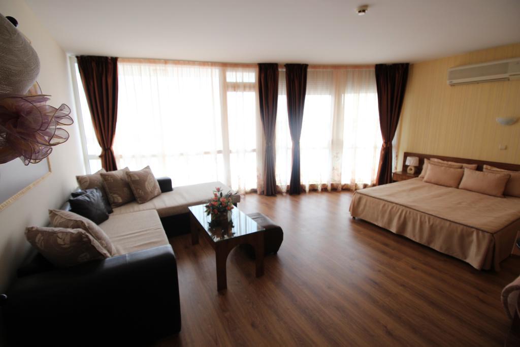 Hotel Eden Sveti Vlas Dış mekan fotoğraf