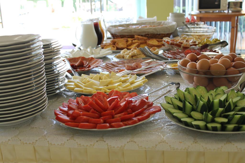 Hotel Eden Sveti Vlas Dış mekan fotoğraf